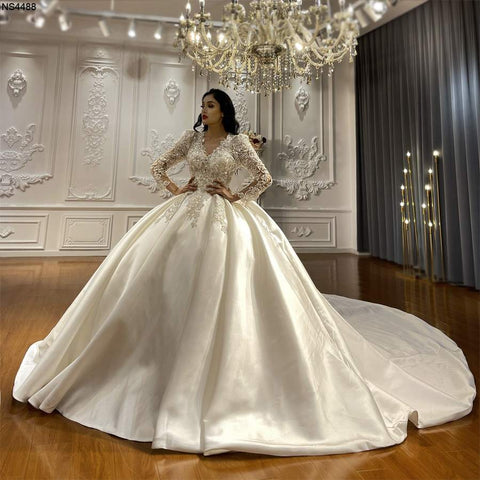 Luxury Royal Soft Satin Princess Bridal Ball Gown Wedding Dress