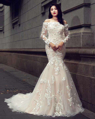 elegant mermaid Lace wedding dresses with long sleeves