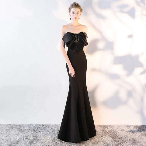 The Annabel bow trumpet gown