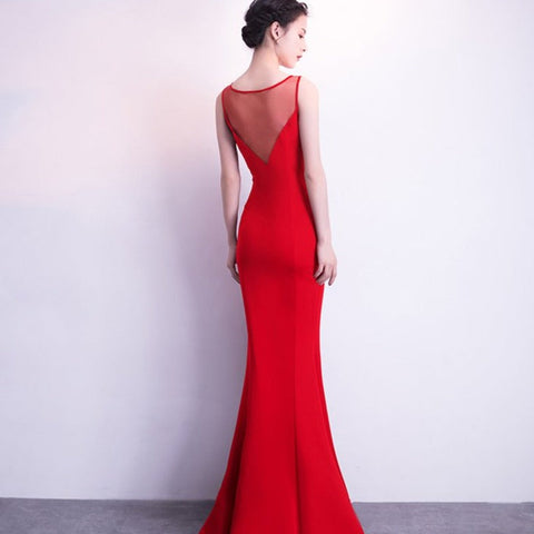 Fishtail sleeveless long banquet gown